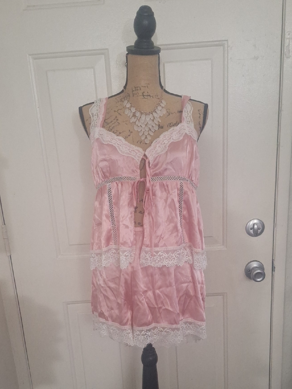 Francesca's Collections Pink Satin Lace-Trim Chemise
